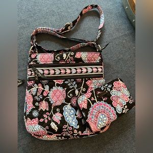 Vera Bradley purse with matching wallet. Never used. No tags.